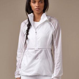 Lululemon Run With It Jacket, Size Medium, WHITE